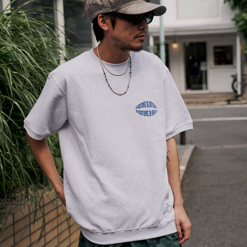 [2024 SPOT ITEM] EFFECTEN / YUGAMI SMILE SWEAT TEE